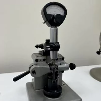 The clearance of bearings directly relates to the noise, vibration, temperature, lifespan, and performance of the bearings assembled on the products. This shows clearance of bearings is critical. Therefore, we can ensure the performance of the bearing by adjusting the clearance.